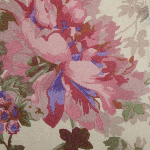 Brand new 100% silk Giorgio Armani vintage dress from the 90s. - Picture 6 of 8